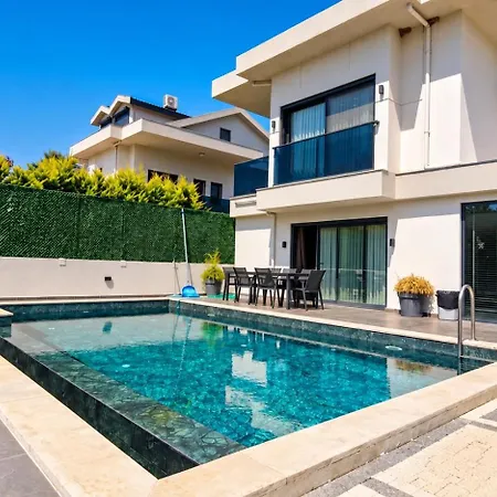 Dakumi Relaxing Private Pool In Ovacik Fethiye